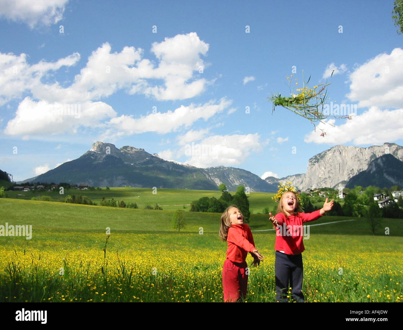 children in the open countryside Stock Photo
