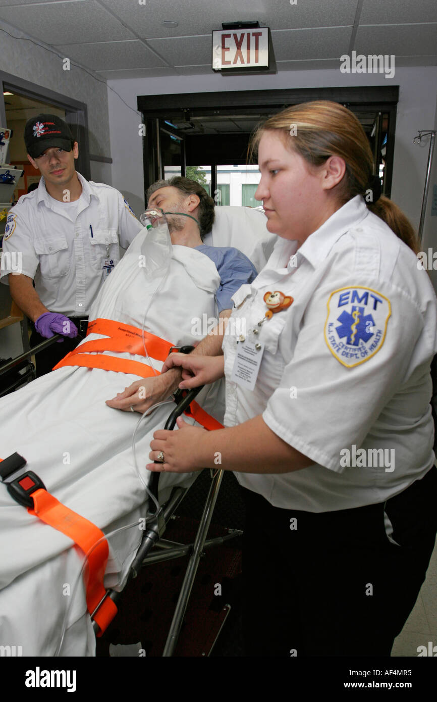 Female emt hires stock photography and images Alamy