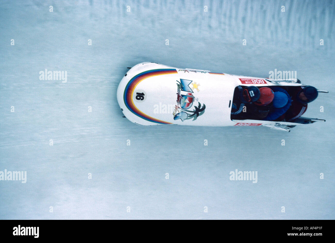 Four men toboggan team bank hard round 