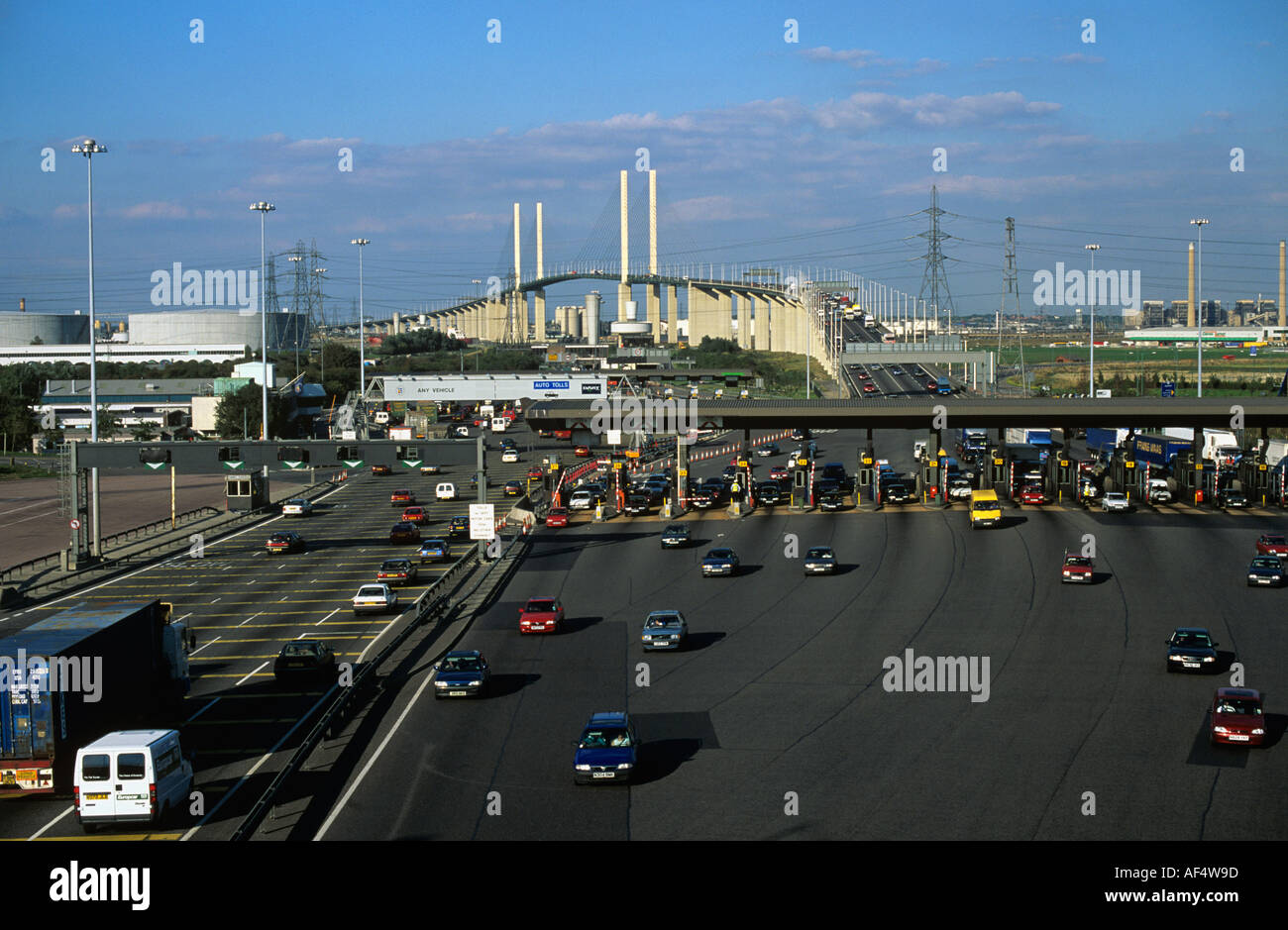Queen Elizabeth II Bridge and Dartford Tunnels take the M25 over and