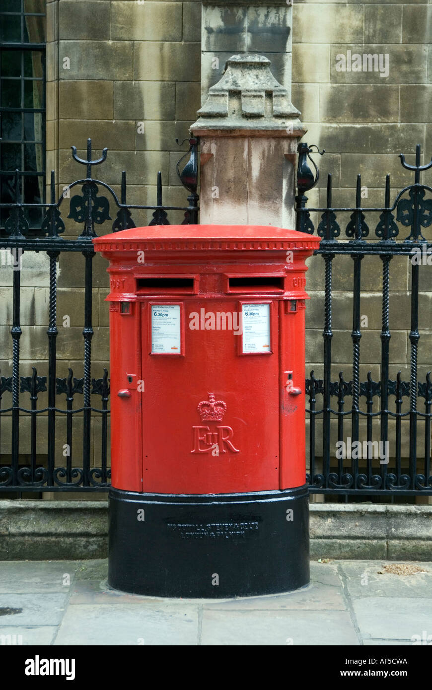 Red Post Office postbox, London England UK Stock Photo