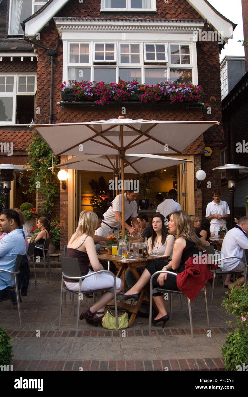 Alfresco dining at restaurant in Belsize Park London England UK Stock Photo