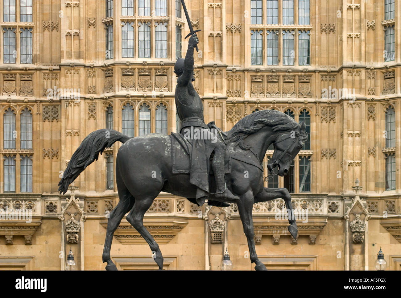 Richard the Lionheart  Statue (1860) by Marochetti at the Houses of Parliament, London Stock Photo