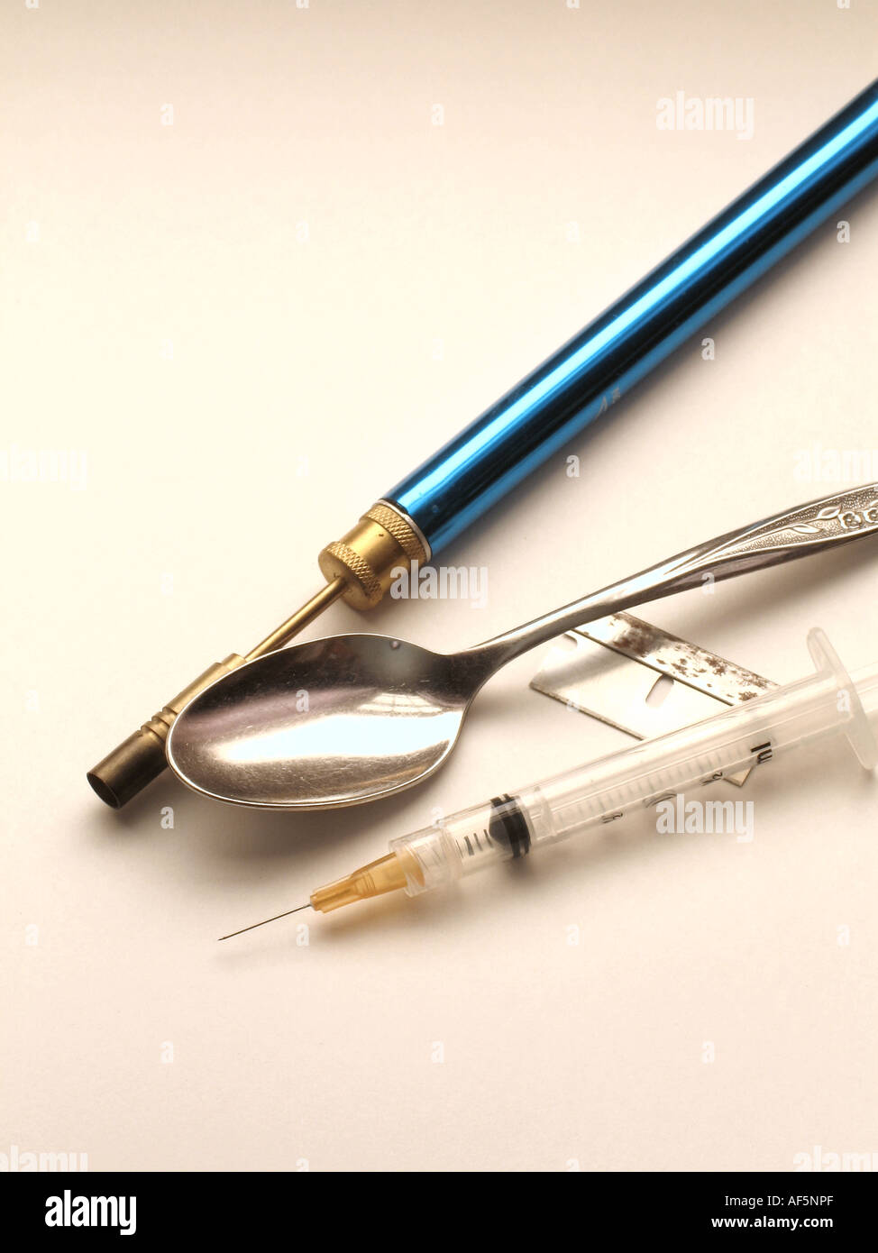 Drug paraphernalia hires stock photography and images Alamy