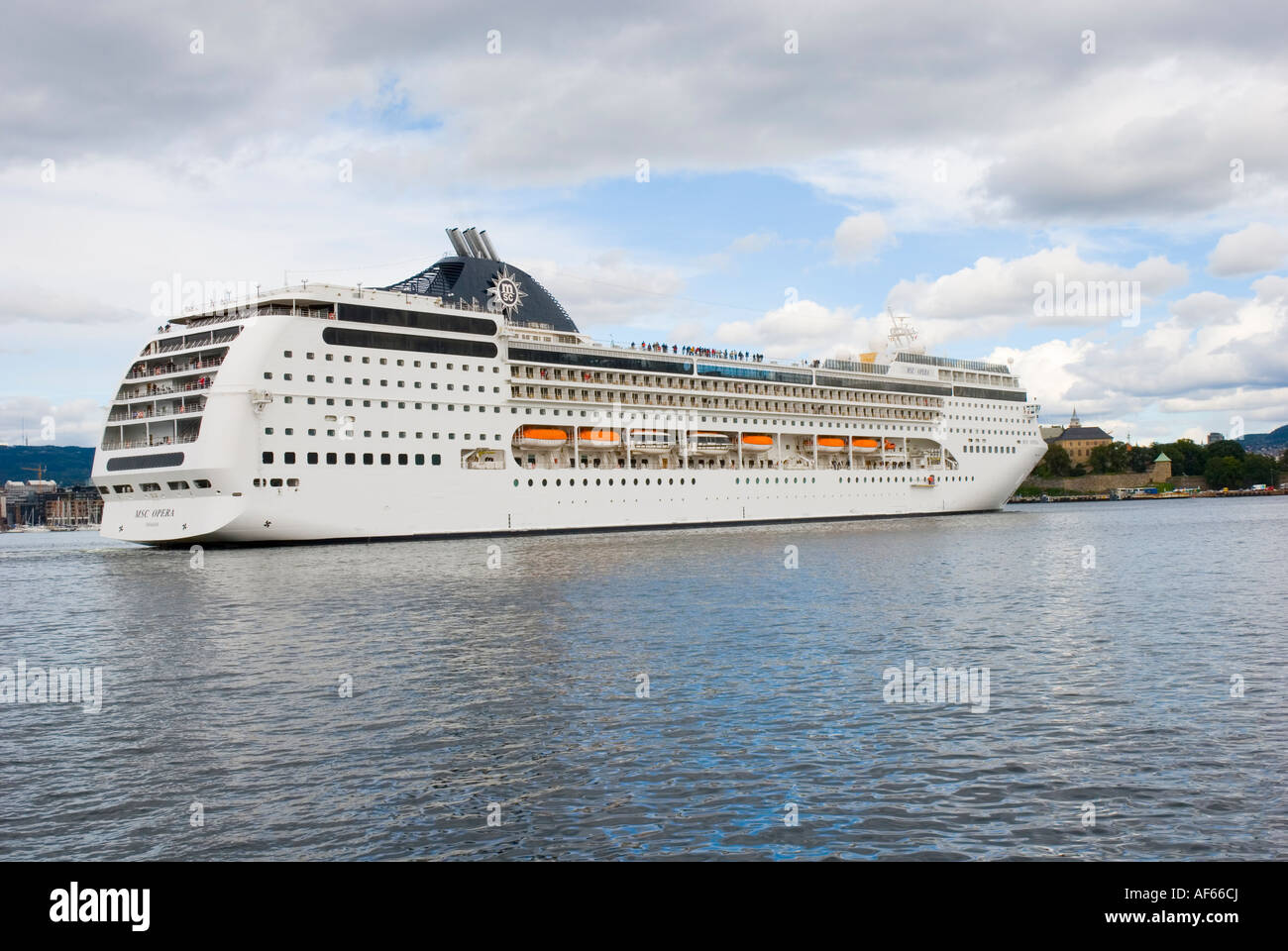 Cruise liner MSC OPERA docking in Oslo harbour, Norway August 2007 Stock Photo