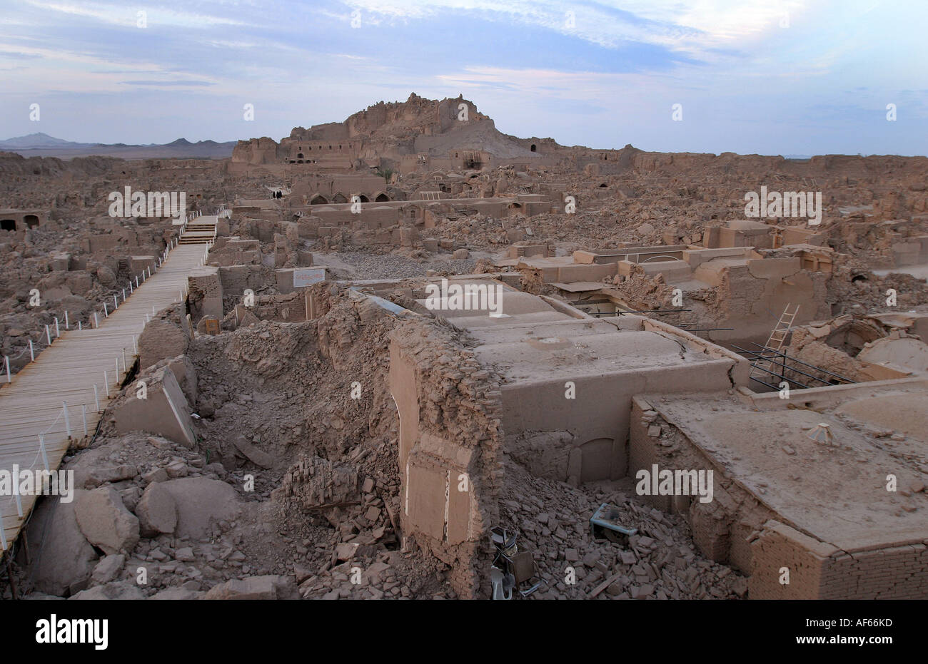 View of the old citadel (Arg e Bam) in Bam a year after the earthquake that destroyed the whole city, Iran, November 2004. Stock Photo