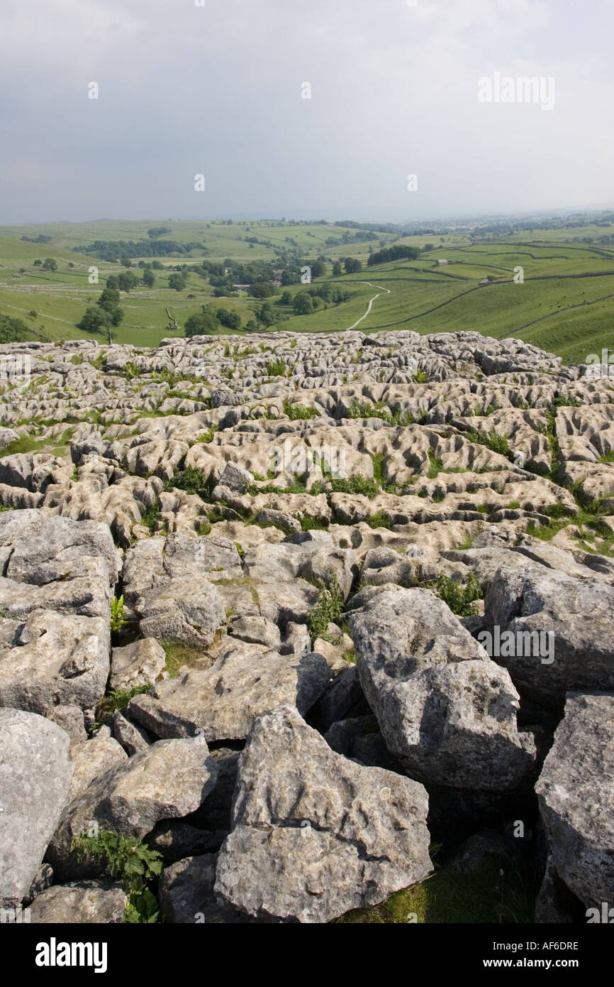 Limestone acid rain hires stock photography and images Alamy