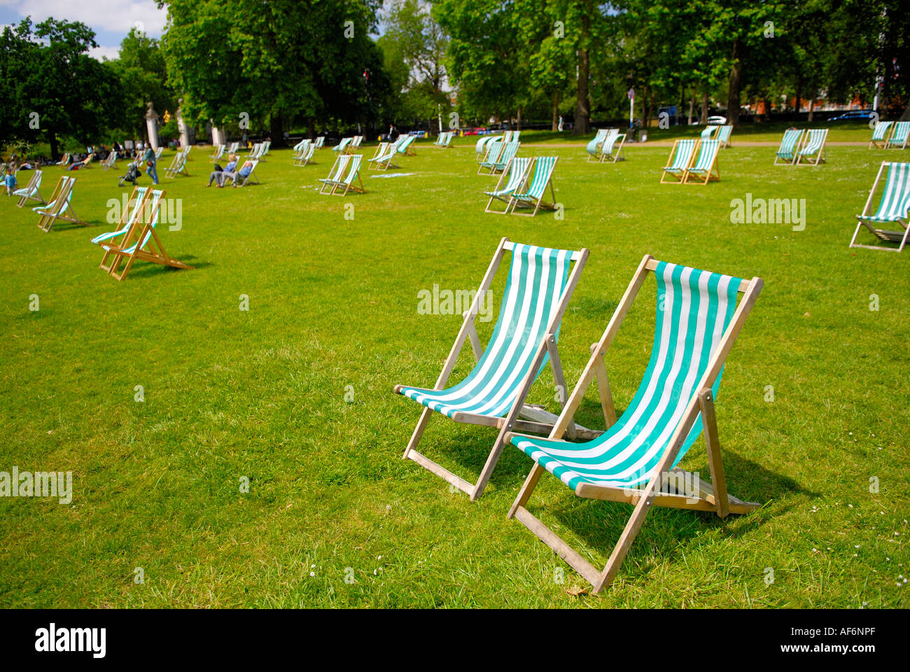 Deck chairs St James Park London Stock Photo - Alamy