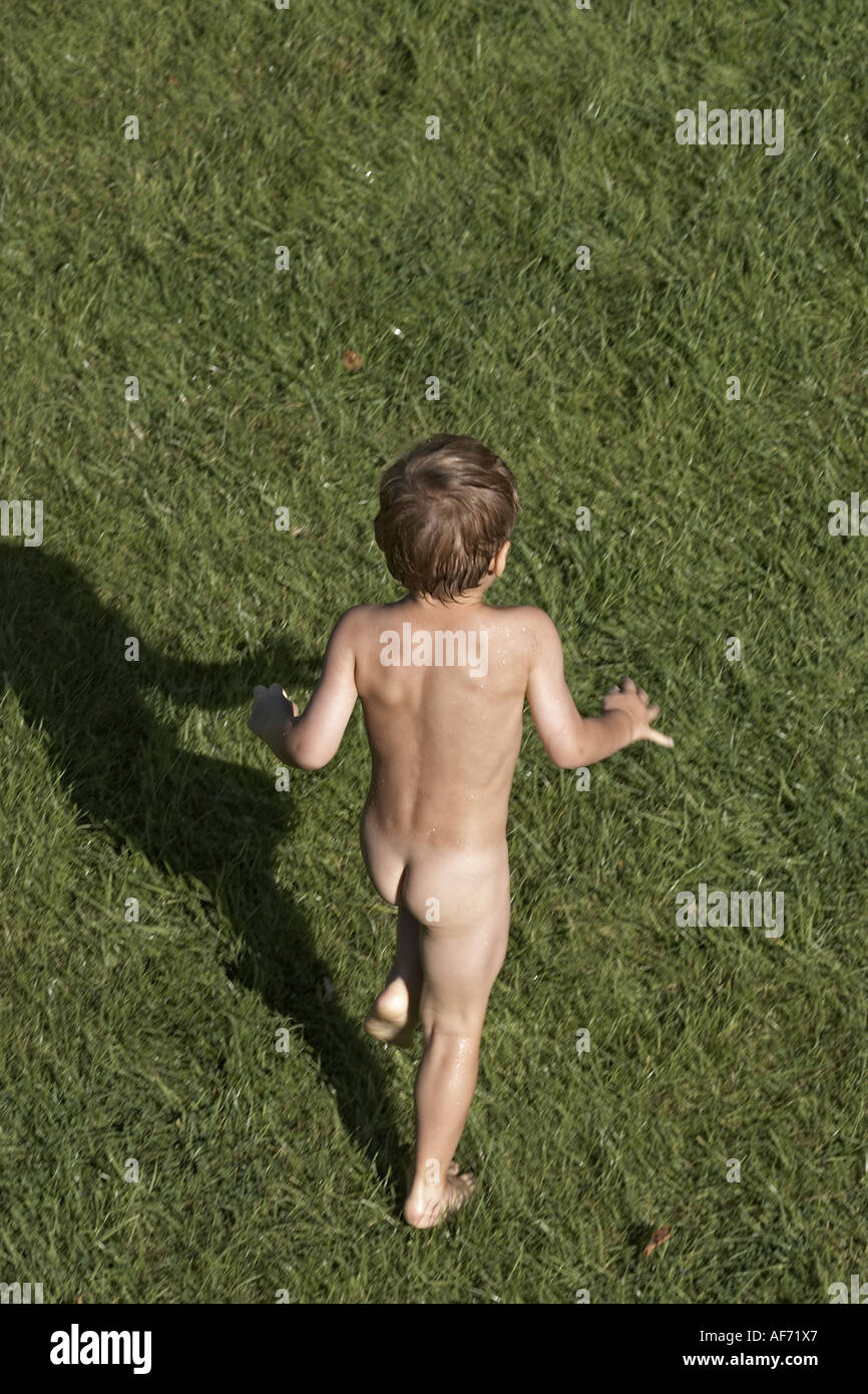 young little naked kid boys an girls 