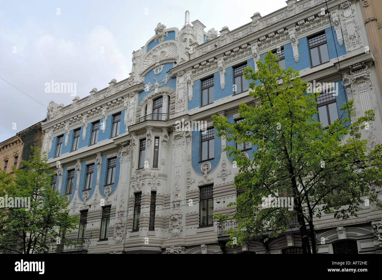 Art Nouveau architecture, 10b Elizabetes iela, designed by Mikhail