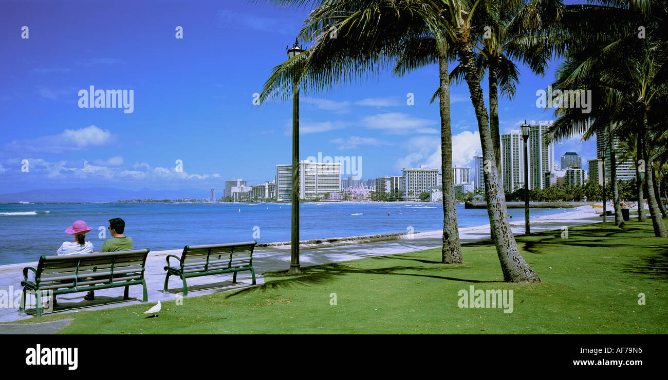 Hawaii. Honolulu. Waikiki beach promenade Stock Photo Alamy