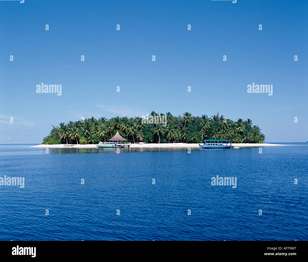 Maldives. Ihuru Island. Offshore overview. Stock Photo