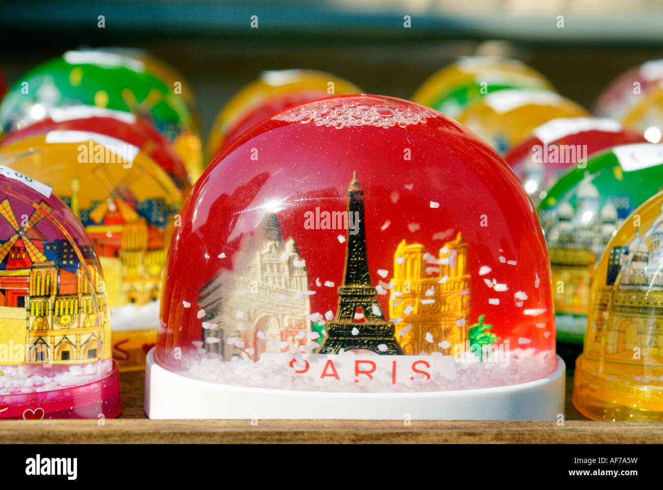 Snow globe hires stock photography and images Alamy