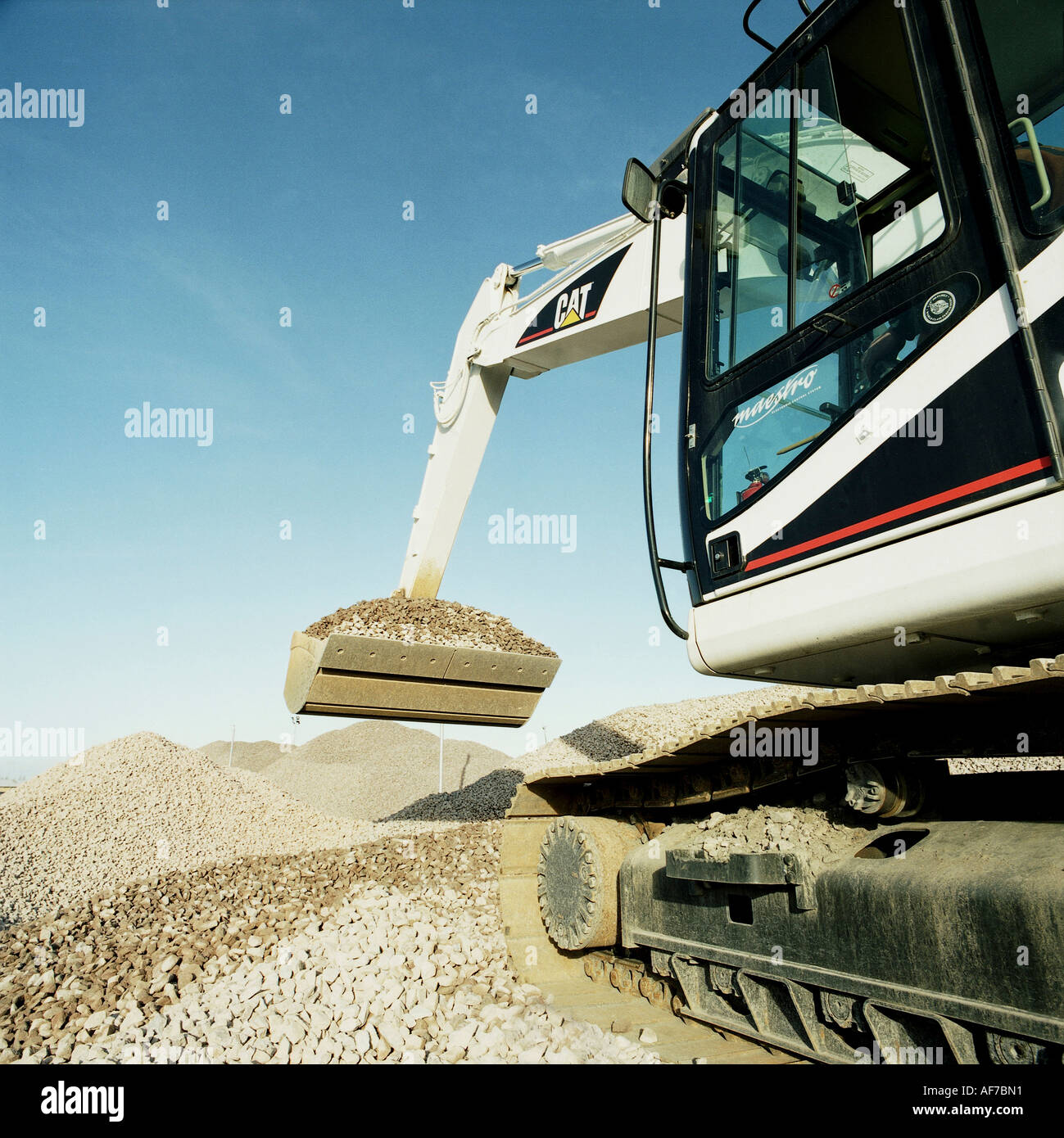 Caterpillar track hi-res stock photography and images - Alamy