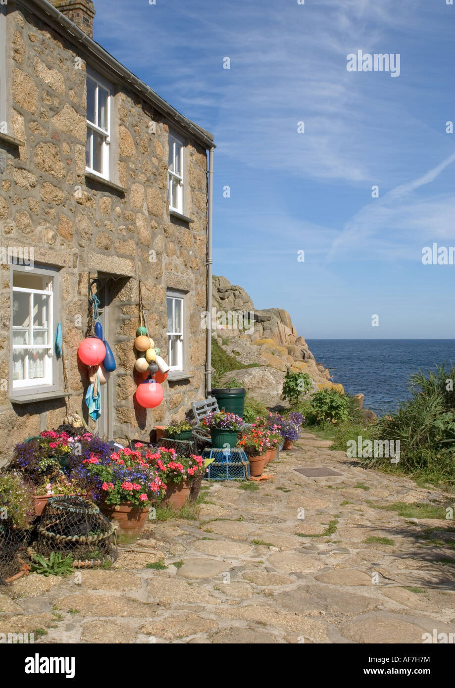Fisherman S Cottage Penberth Cove Cornwall Stock Photo 13857511