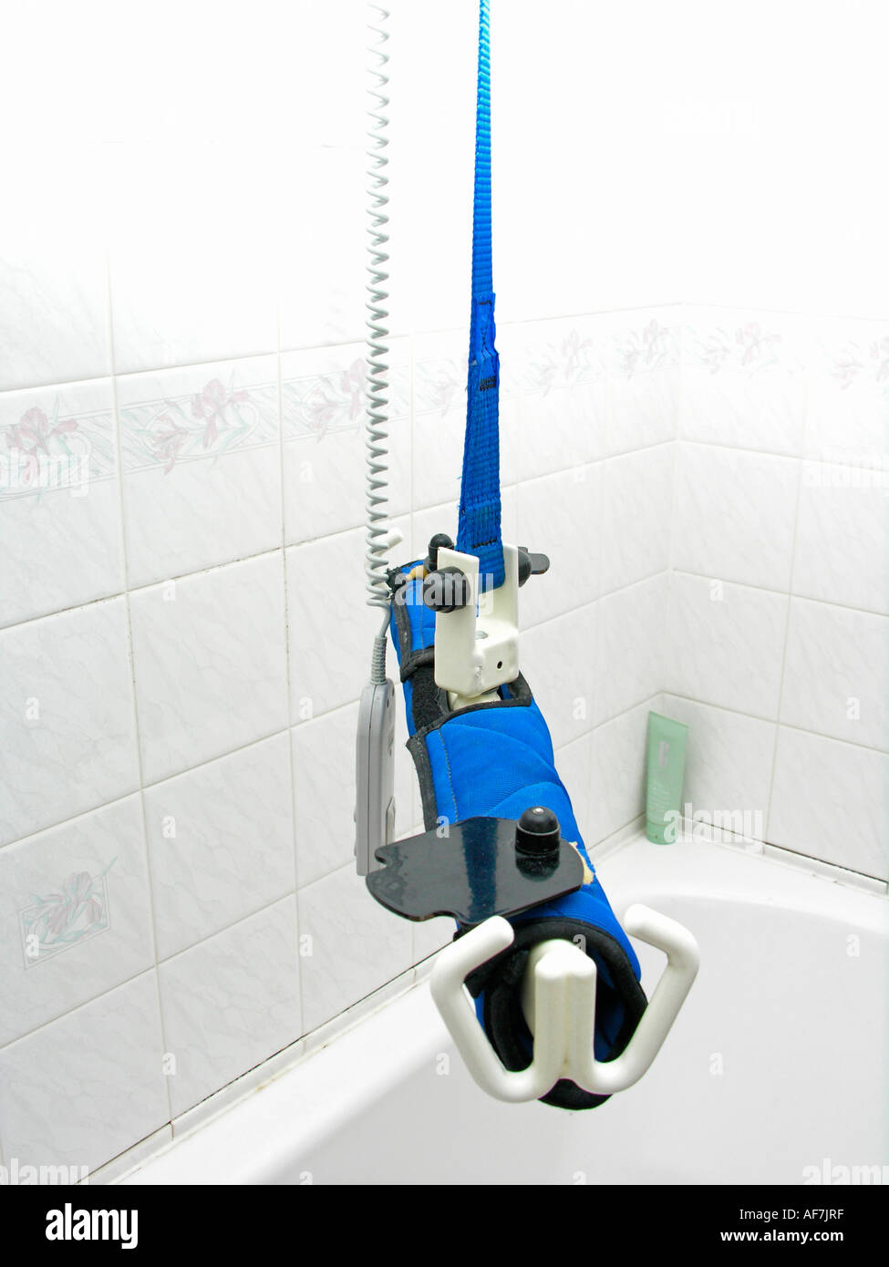 windsor ceiling hoist disability equipment in the bathroom for a