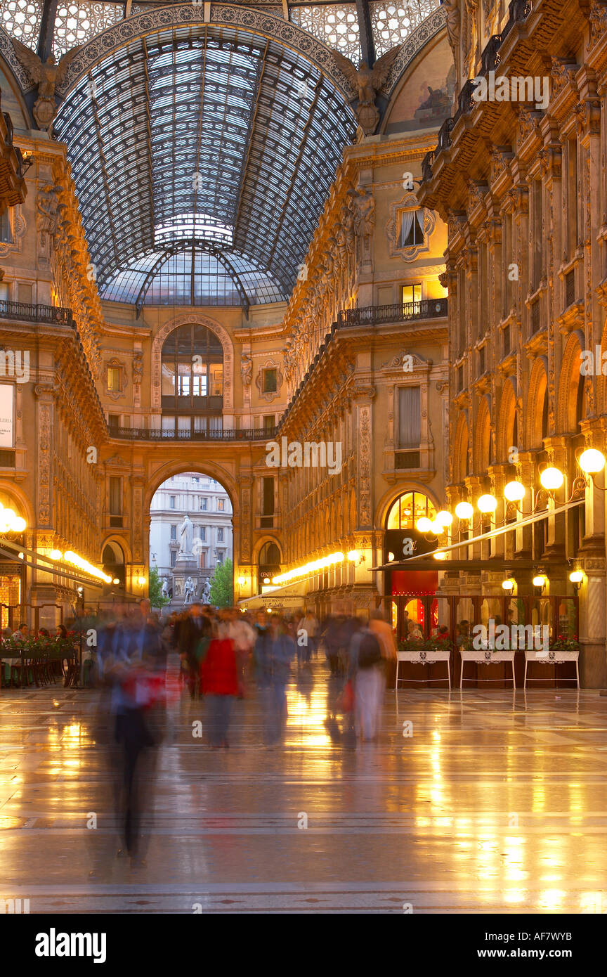 Galleria vittorio emanuele ii hi-res stock photography and images - Alamy