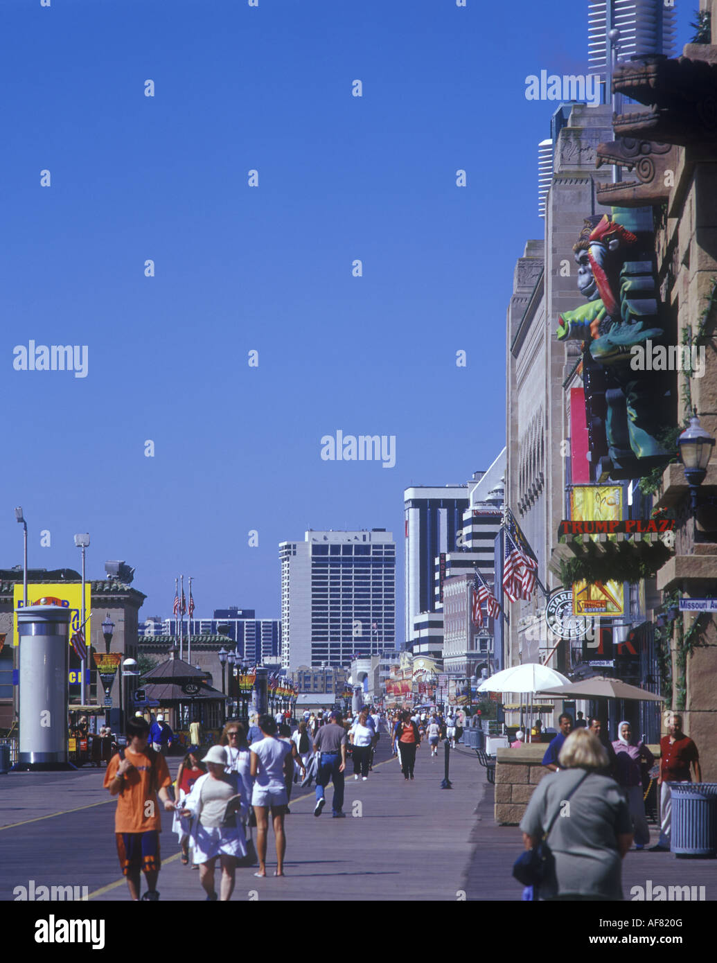 BOARDWALK SHOPS ATLANTIC CITY NEW JERSEY USA Stock Photo - Alamy