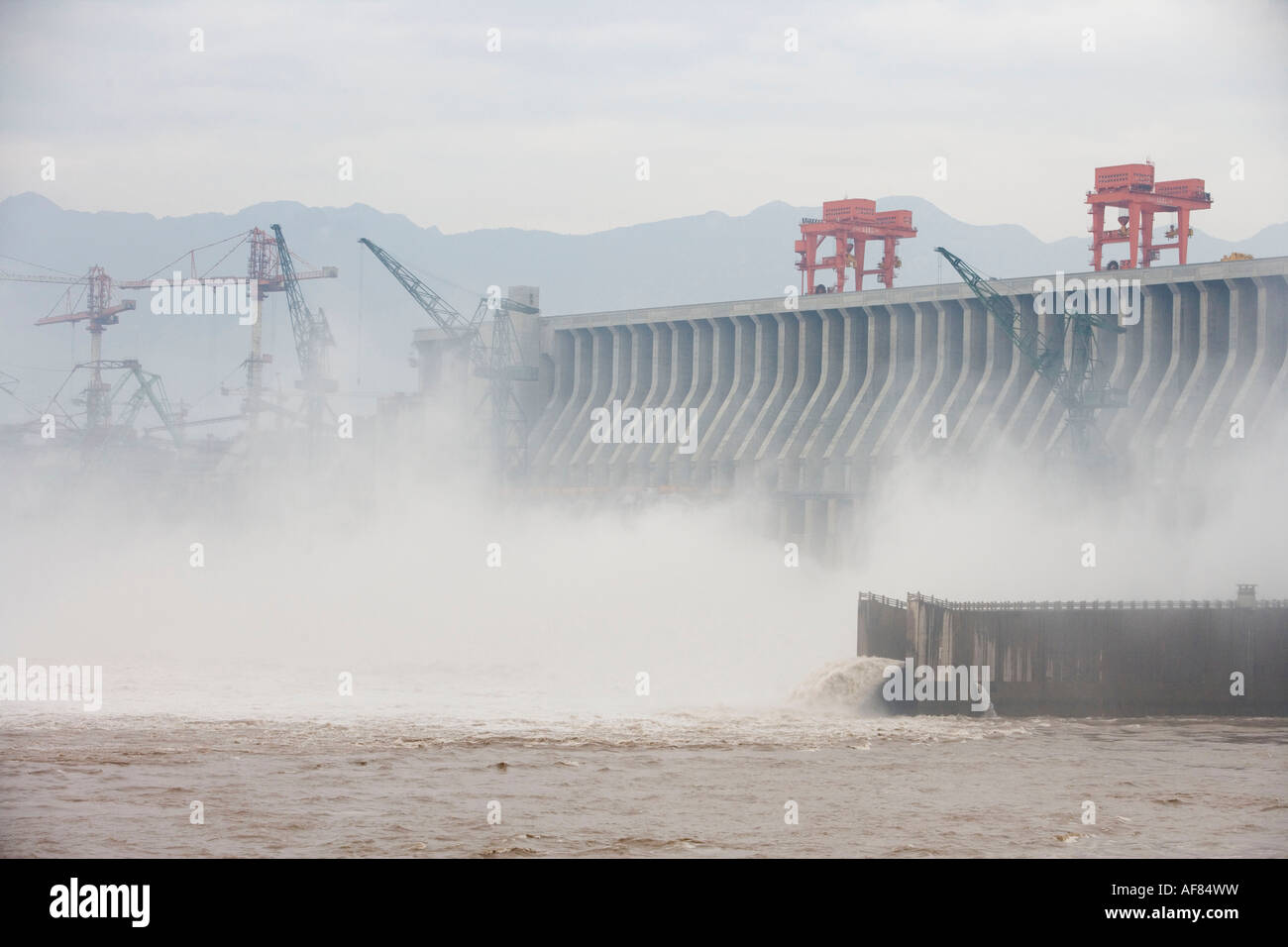 Three Gorges Dam under construction, Sandouping, Yichang, Xiling Gorge, Yangtze River, China Stock Photo
