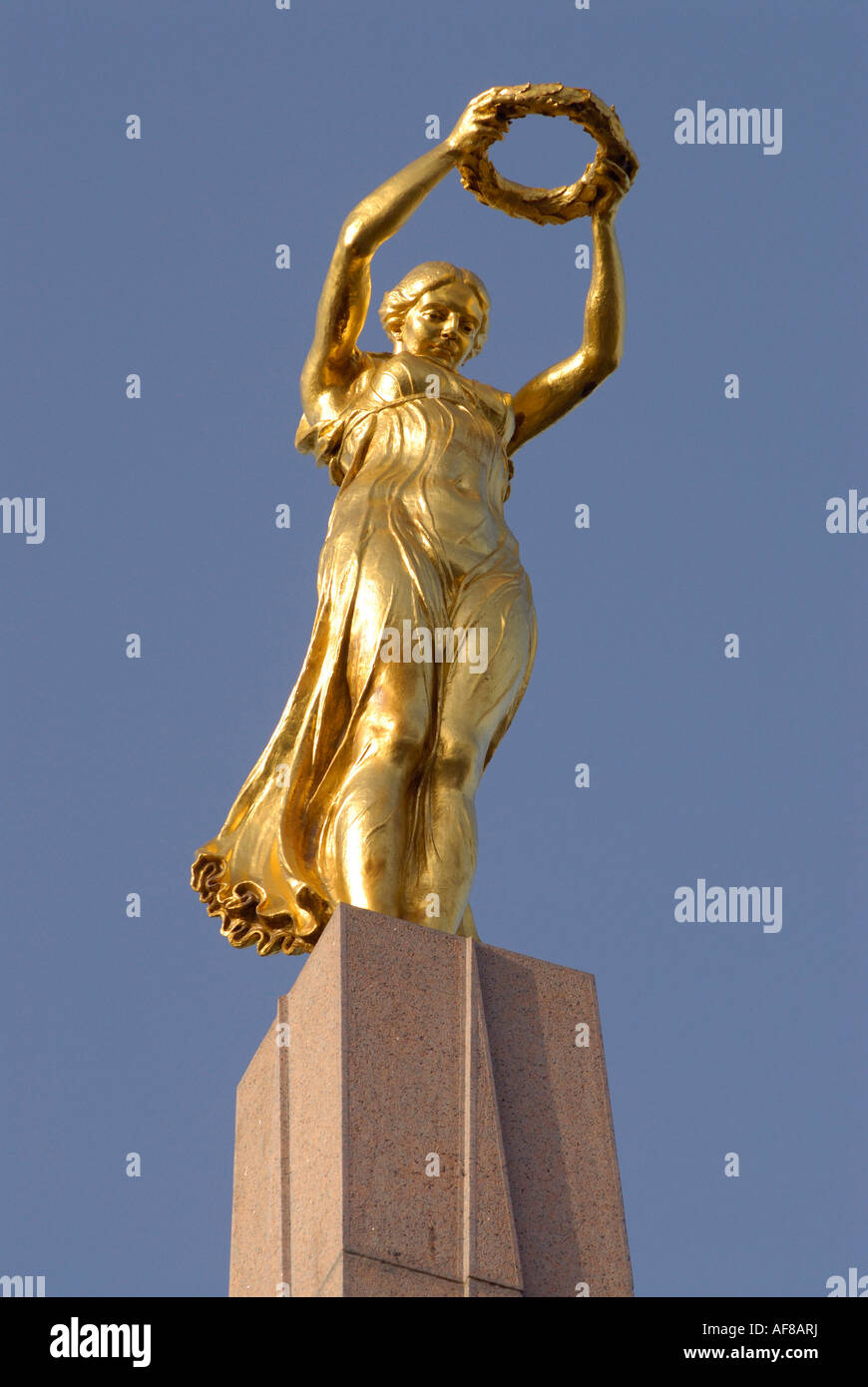 View at a golden statue, Memorial Gelle Fra, Luxembourg city ...