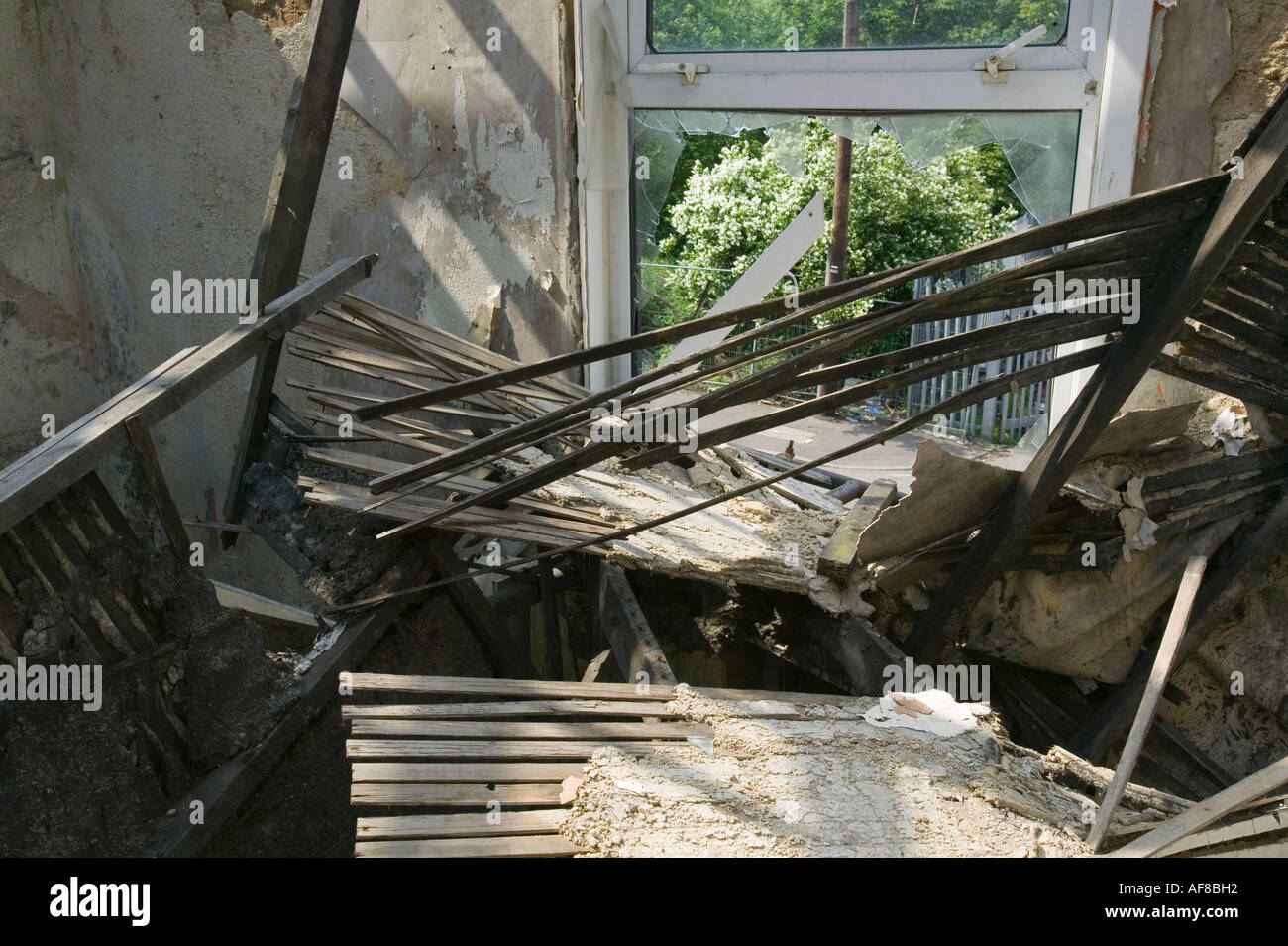 Derelict and slum housing hi-res stock photography and images - Alamy
