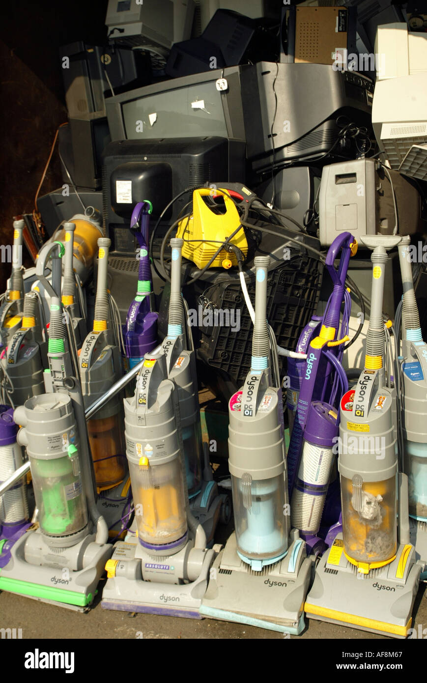 Dyson recycling waste tin metal ewaste hires stock photography and