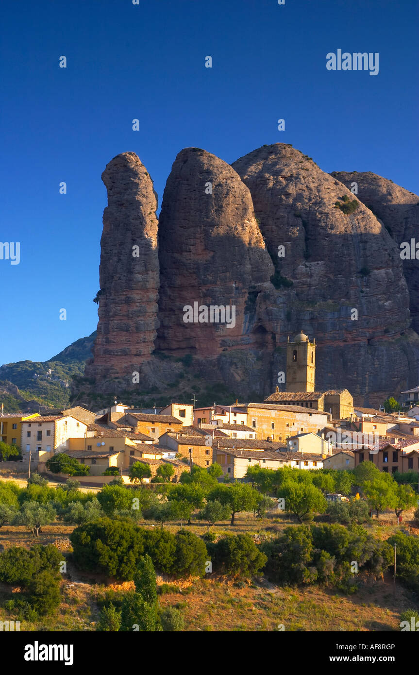 View To Los Mallos Hi res Stock Photography And Images Alamy view-to-los-mallos-hi-res-stock-photography-and-images-alamy
