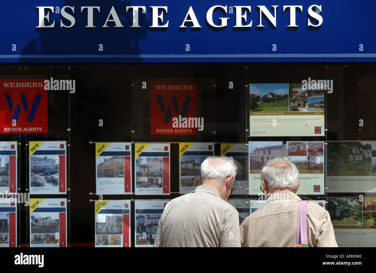 Estate agent signs devon hires stock photography and images Alamy