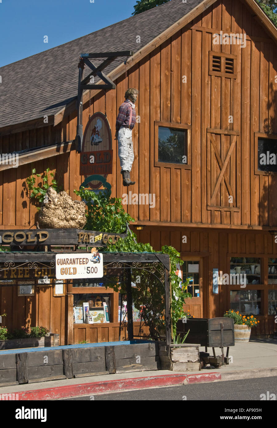 California Gold Country Jamestown Main Street gold panning attraction for tourists Stock Photo