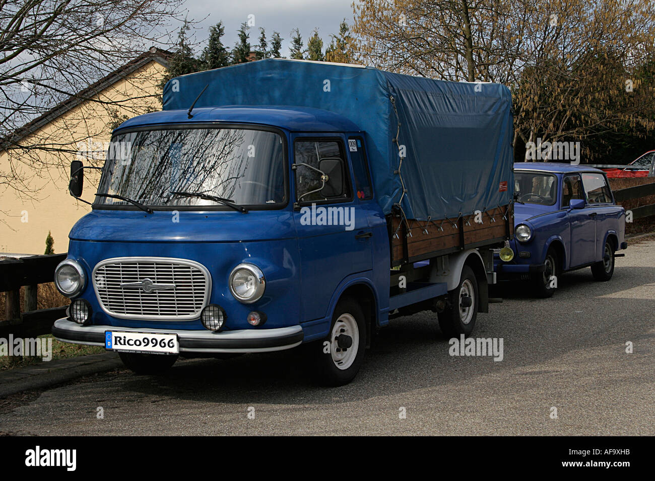 Kleintransporter pickup Stock Photo - Alamy