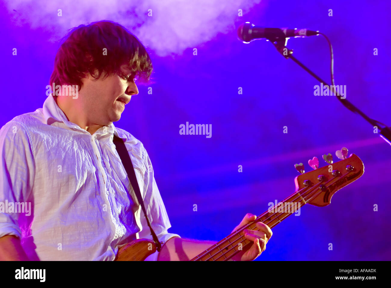 Quinn Musician High Resolution Stock Photography And Images Alamy