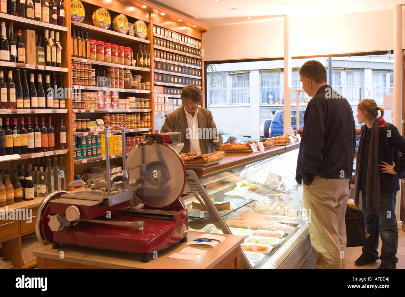 Bread and Roses Cafe Bistrot on the left bank of Paris France 2007 Stock Photo Alamy