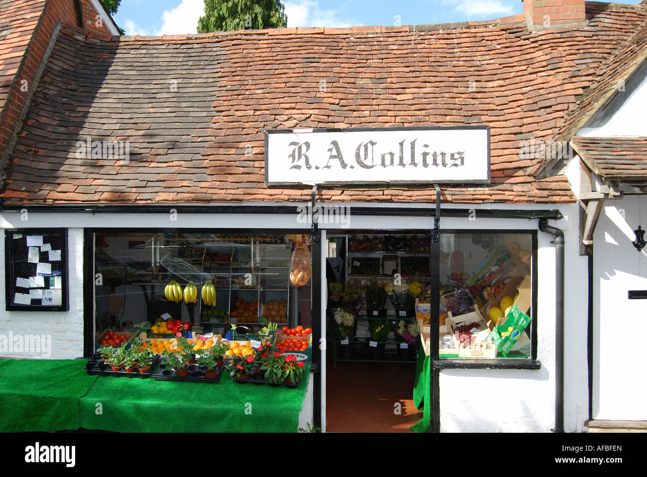 Old-fashioned grocery store, Shere, Surrey, England, United Kingdom Stock Photo