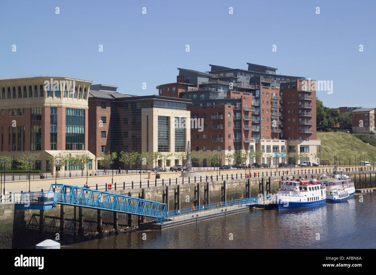 riverside apartments housing [Newcastle upon Tyne] Stock Photo Alamy