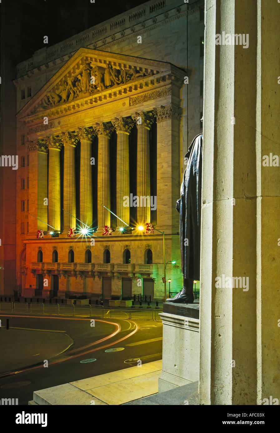 Wall street new york night hi-res stock photography and images - Alamy