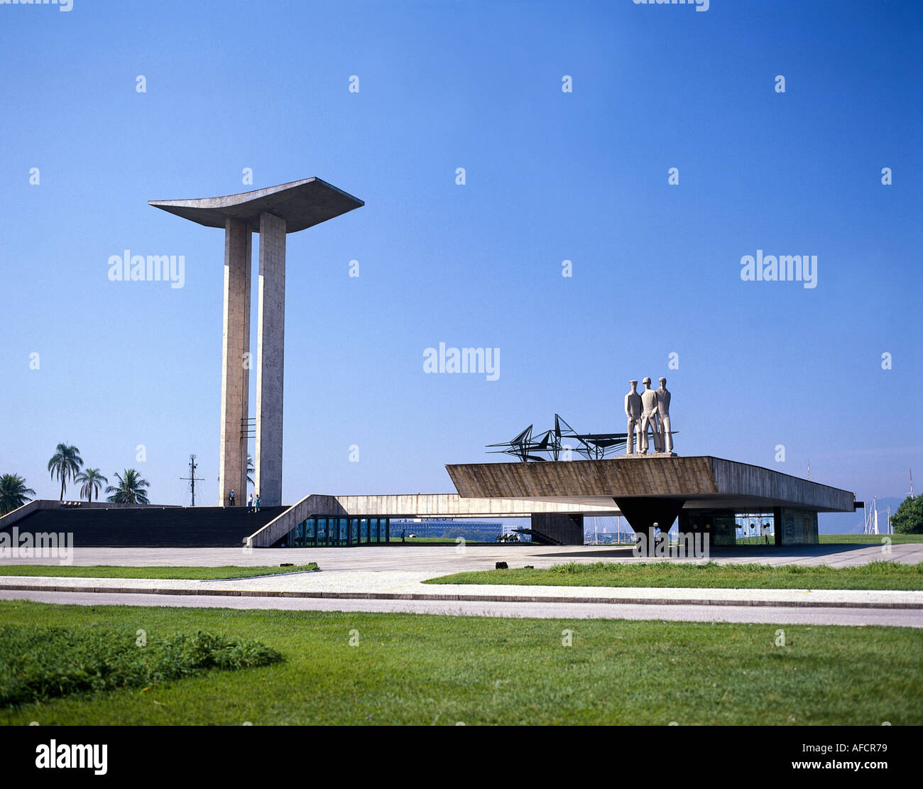 geography / travel, Brazil, Rio de Janeiro, monuments, war memorial, constructed by Helio Ribas Marinho and Marcos Konder Neto, town, towns, UNESCO World Heritage Site, Hélio, South America, memory, memorial place, World War II., 2, monument, Monumentos aos Pracinhas, Stock Photo