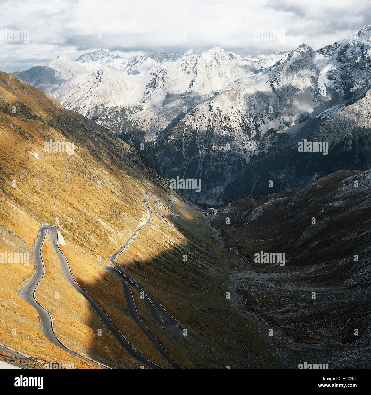 Geo. allg., Berge, Gebirge, Italien, Südtirol, Stilfserjoch, Paßstraße, paß straße serpentinen berg gebirge alpen Stock Photo