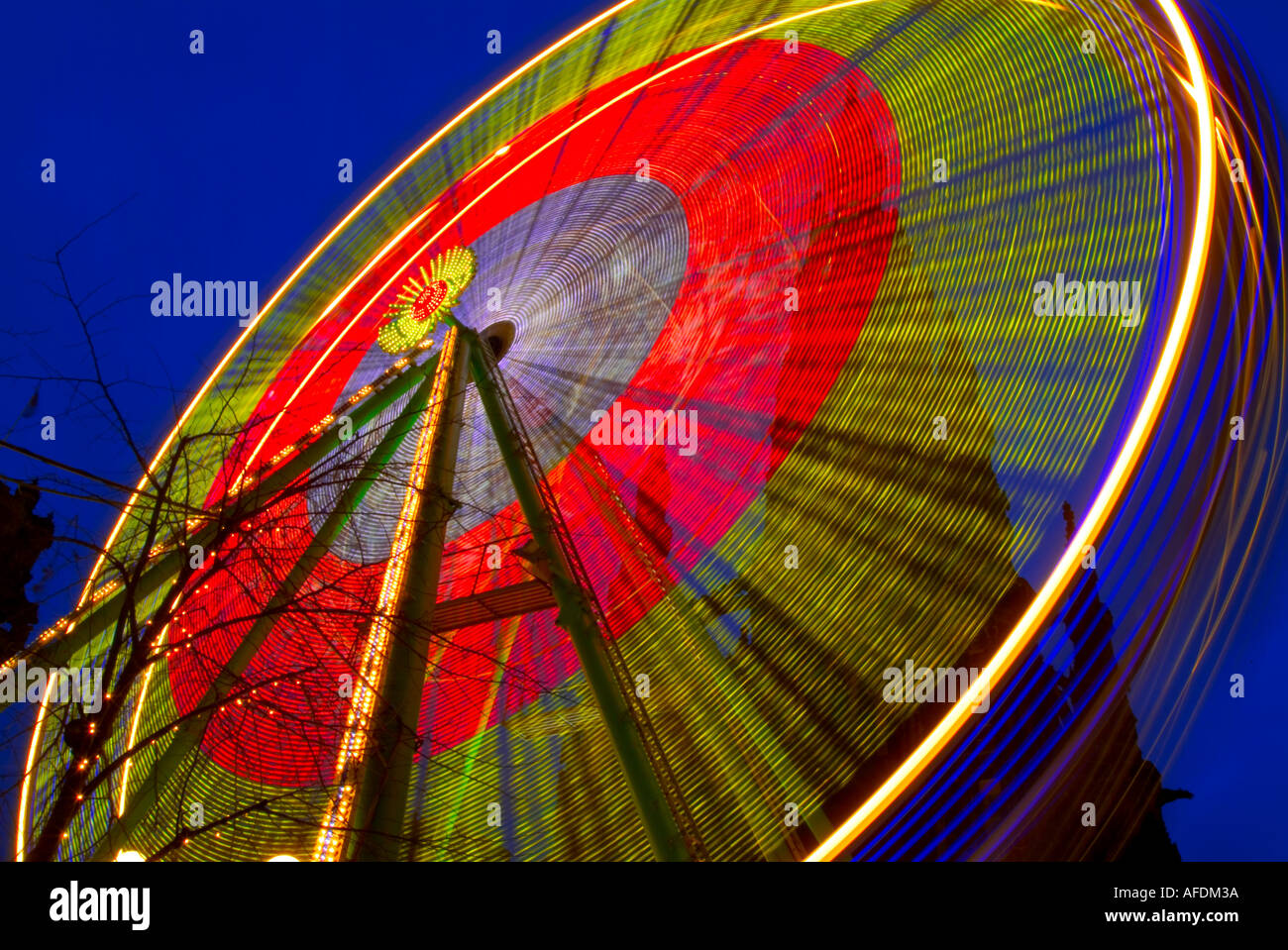 spinning ferris wheel in princess street gardens edinburgh at christmas Stock Photo Alamy