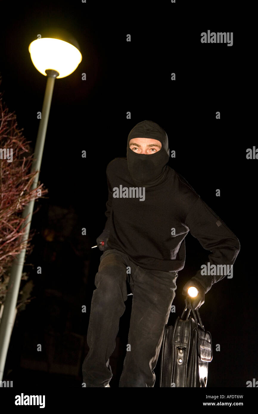 Three running route hi-res stock photography and images - Alamy