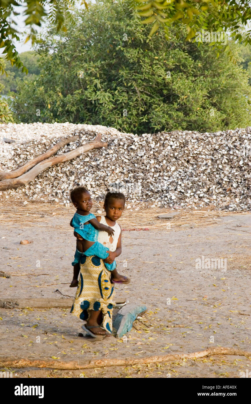 Poverty poor gambia hires stock photography and images Alamy
