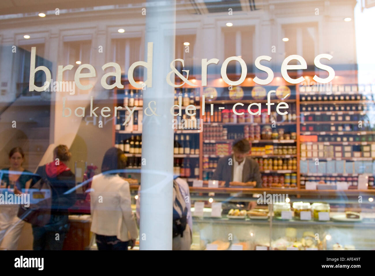 Bread and Roses Cafe Bistrot on the left bank of Paris France 2007 Stock Photo Alamy