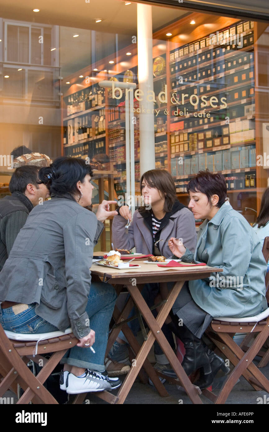 Bread and Roses Cafe Bistrot on the left bank of Paris France 2007