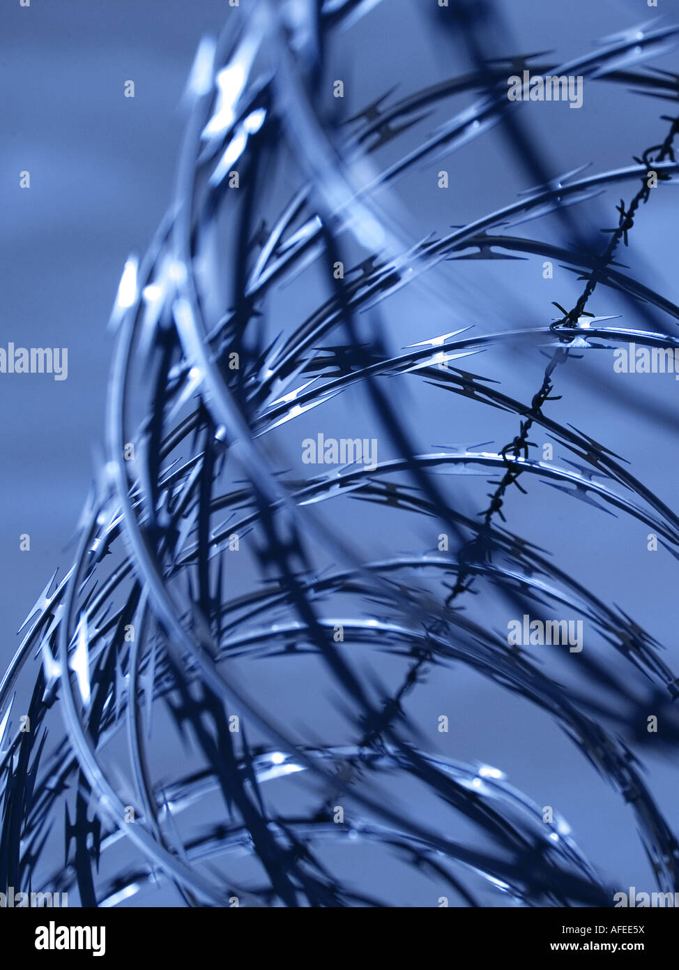 Closeup view of Razor Wire Stock Photo - Alamy
