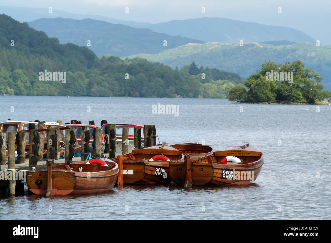 Rowing And Motor Boats For Hire On Lake Windermere The Lake