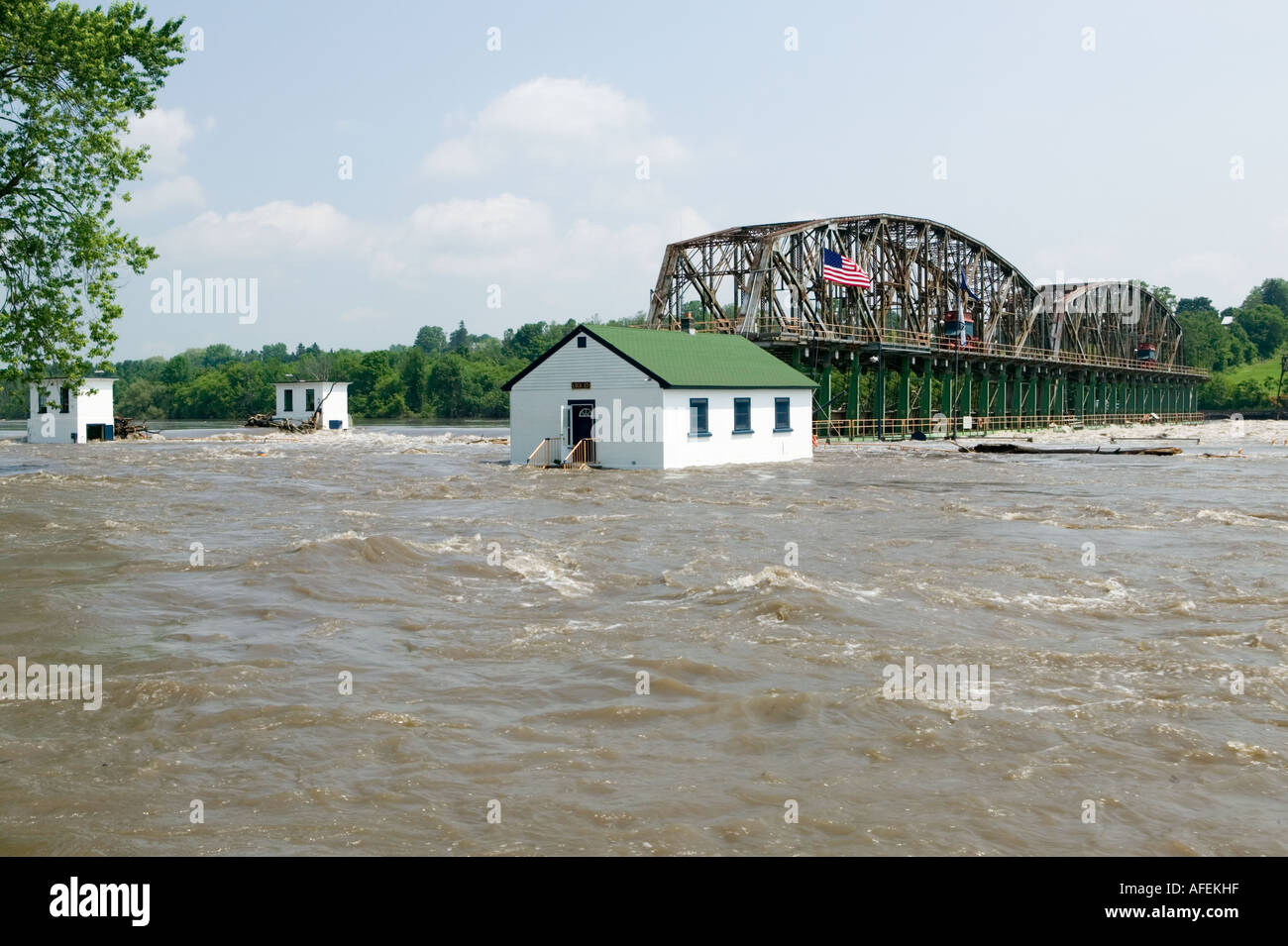 Flooding on Mohawk River damaging lock 15 Erie Canal June 2006 Fort Plain New York Stock Photo