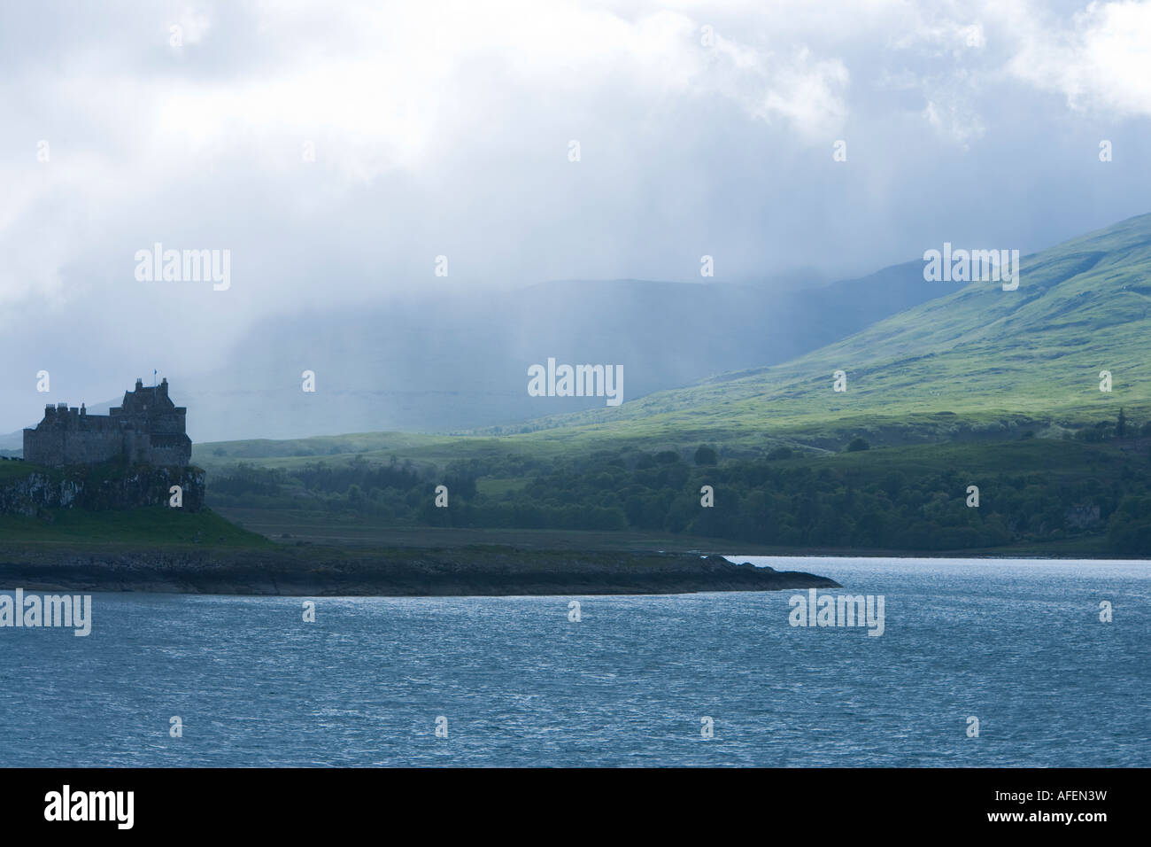 Duart Ic Duart Castle, Island of Mull, Scotland Stock Photo - Alamy