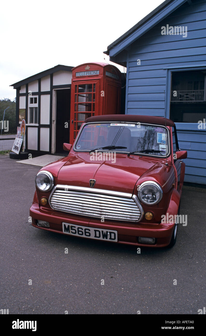 Red mini cooper convertible hi-res stock photography and images - Alamy