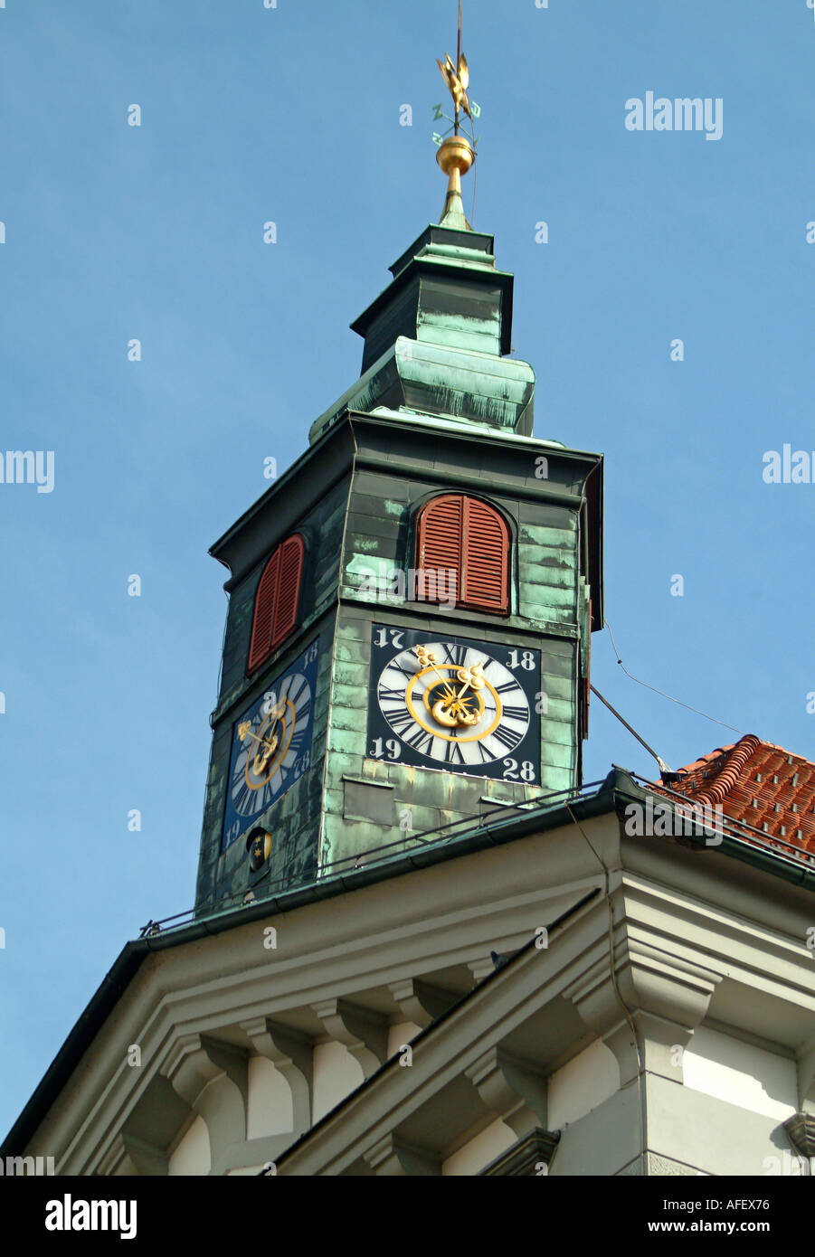 clocktower of the city hall in ljubljana Rathausturm auf dem Rathaus