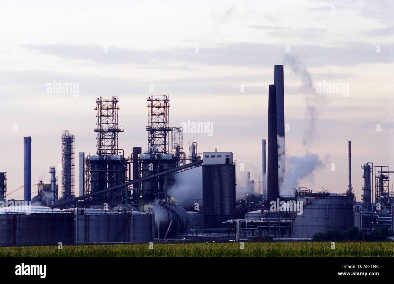 BP oil refinery in Gelsenkirchen, North Rhine Westphalia, Germany. Stock Photo
