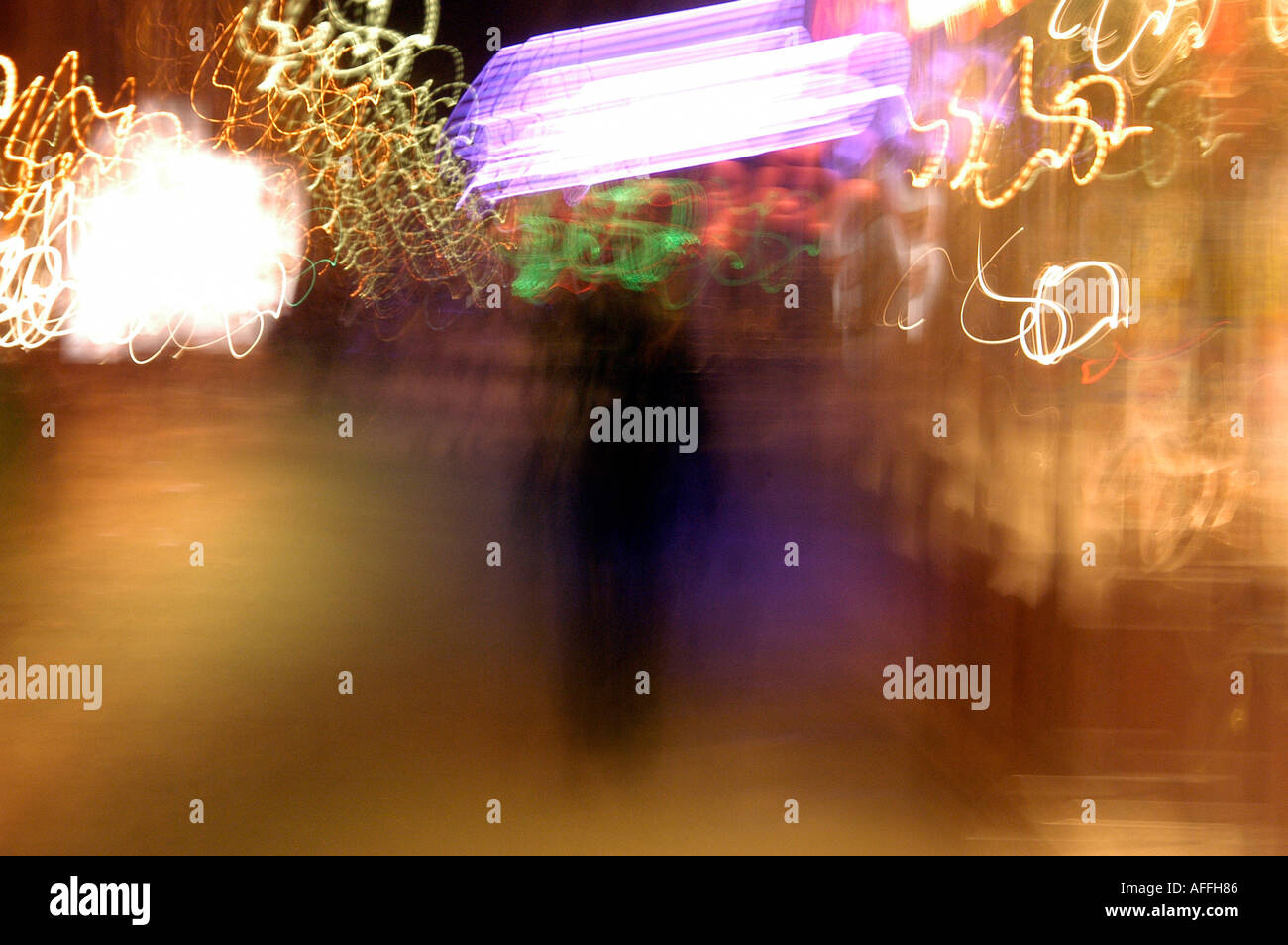 Blurred street lights hi-res stock photography and images - Alamy
